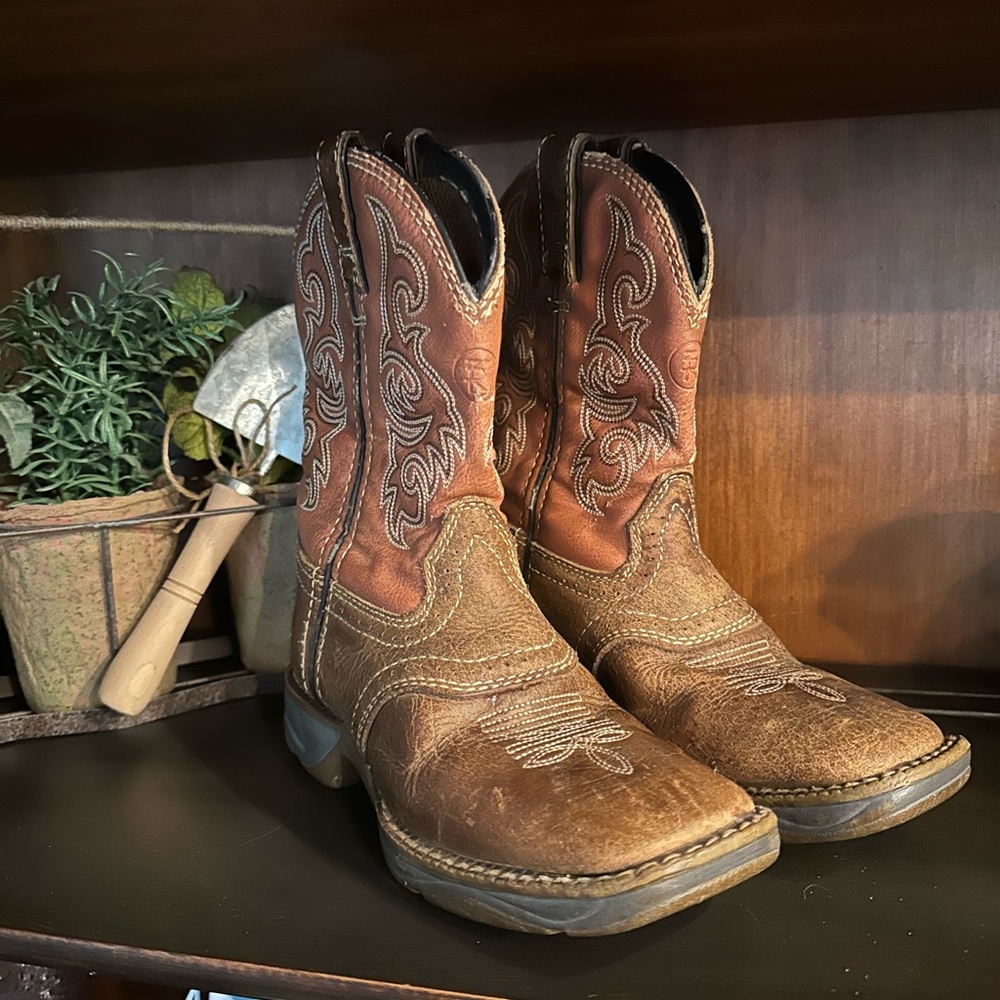 Tony Lama Mauve and Brown Cowboy Boots toddler 10